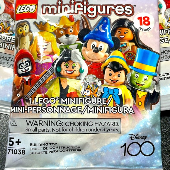 Lego Disney 100 Stitch - Picture 2 of 7